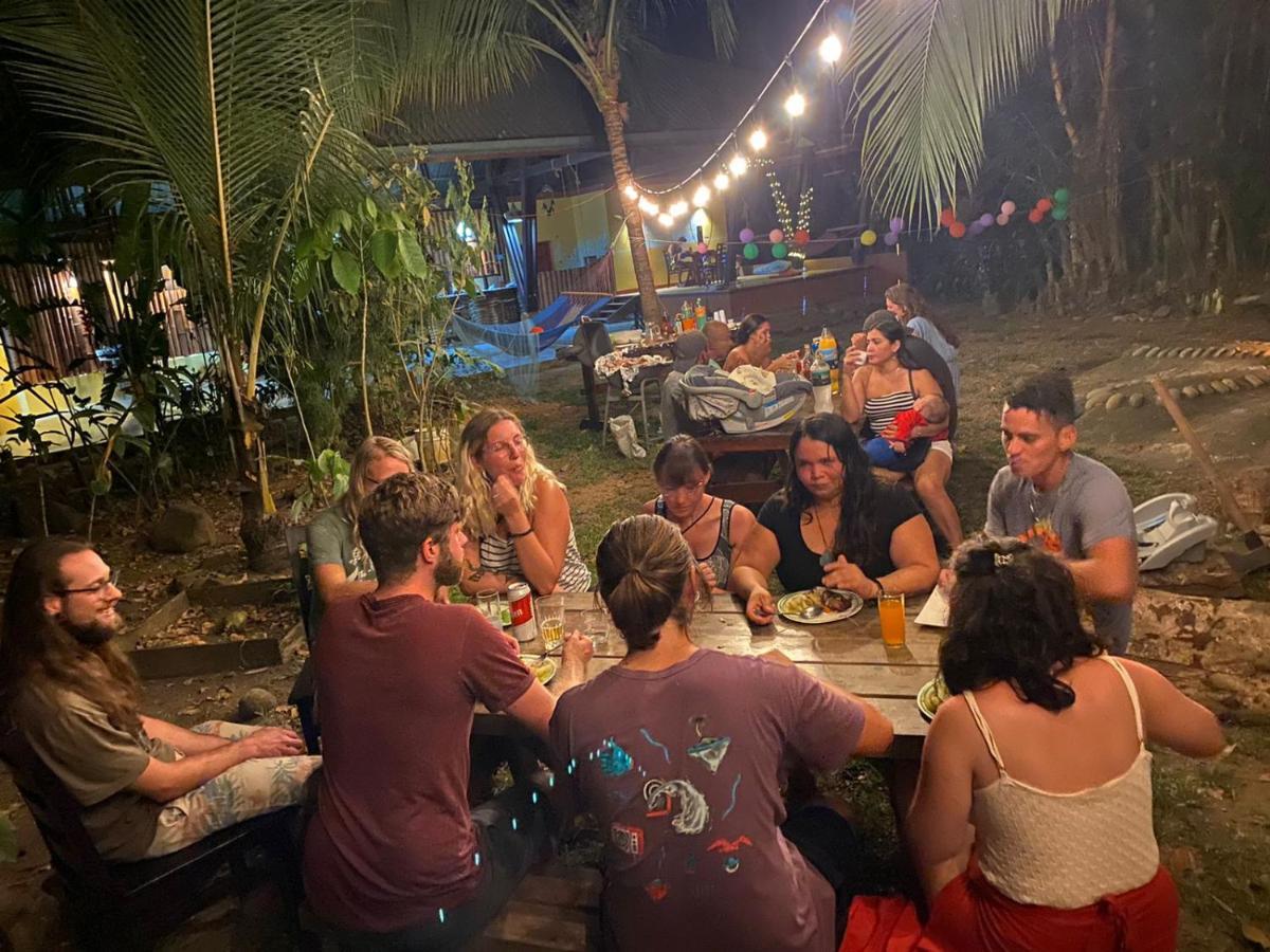 Luminosa Uvita Hostel 외부 사진