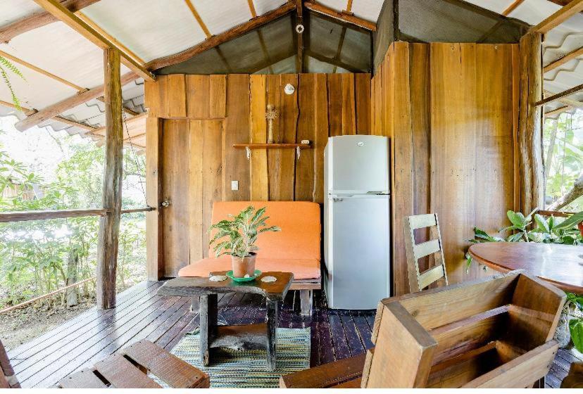 Luminosa Uvita Hostel 외부 사진